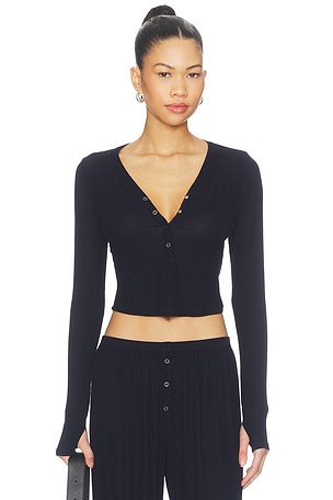 Fremont Deep V Snap Henley Michael Lauren