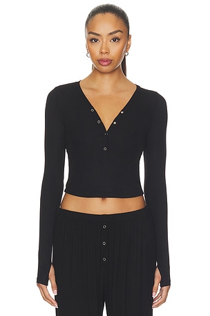 Fremont Deep V Snap Henley Michael Lauren