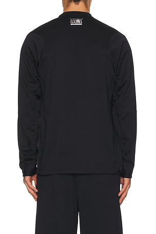 MM6 Maison Margiela x Salomon Long Sleeved Top in Black. Size XL. Also