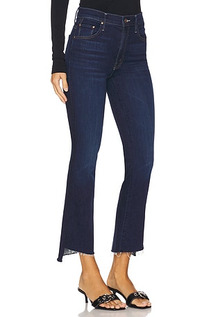 MOTHER The Insider Crop Step Fray in Denim-Dark