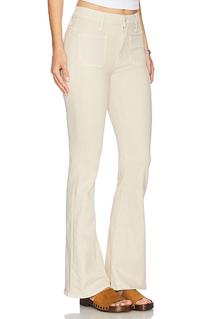 MOTHER The Patch Pocket Weekend Jeans