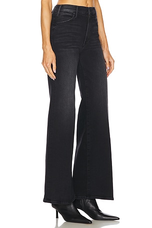 MOTHER Lil' Petite Hustler Roller Sneak Jeans in Black