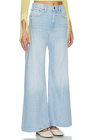 MOTHER Lil Petite Lemon Twist Sneak Jeans in Blue