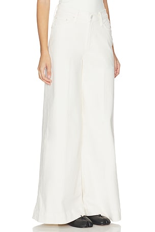 MOTHER The Mid Rise Headliner Sneak Jeans in Cream