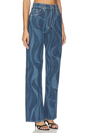 MOTHER The Lasso Sneak Jeans in Blue