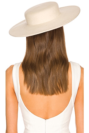 Monrowe Boater Hat With Veil Hat in Cream