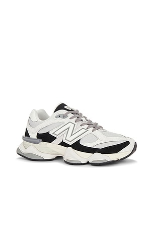 New Balance 9060 Sneakers in Ivory