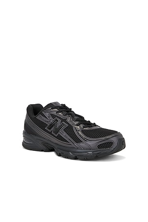 New Balance U740BO2 in Black