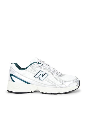 U7402EL New Balance
