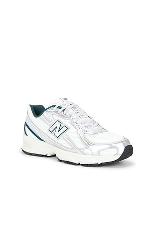 New Balance U7402EL in Green