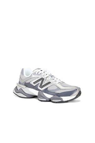 New Balance U906051K in Black