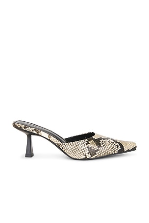 The Kingsley Heel Pump Nakedvice