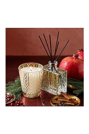 NEST New York Holiday Reed Diffuser in Metallic Gold