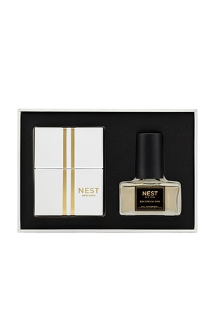 NEST New York Christmas Tree Wall Diffuser Birchwood Pine Set in Beauty: NA