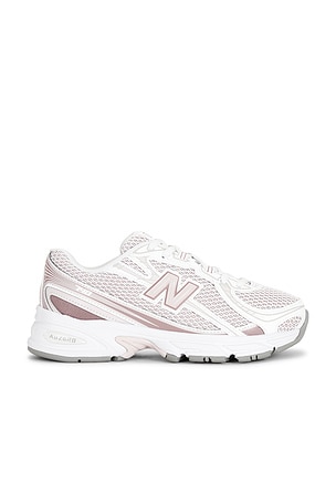 740 Sneaker New Balance