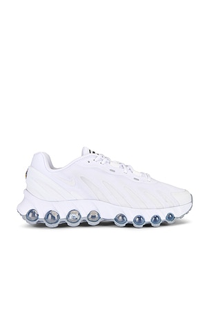 Nike Air Max Dn8 Sneakers in White