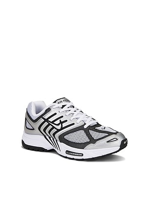 Nike Nike Air Pegasus 2005 in Metallic Silver