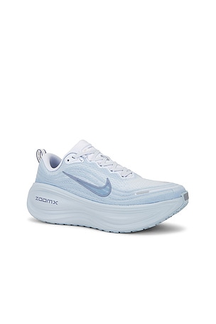Nike Vomero Plus in Grey,Baby Blue