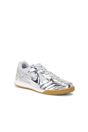 Nike Gato Lv8 in Metallic Silver