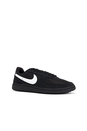 Nike Field General in Black