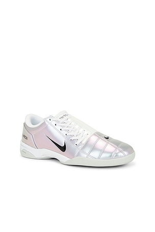 Nike Total 90 Premium in Metallic Silver