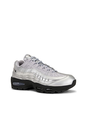 Nike Air Max 95 Sneaker in Metallic Silver