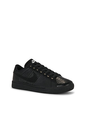 Nike Tennis Classic Cs Prm Wtch Bnd in Black