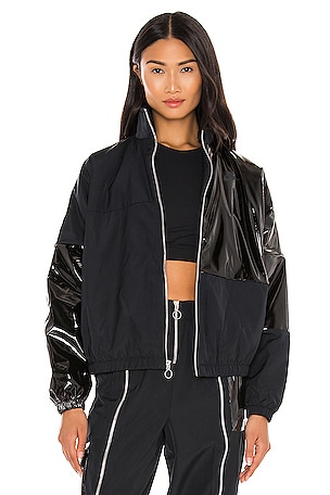 nike icon clash synthetic fill