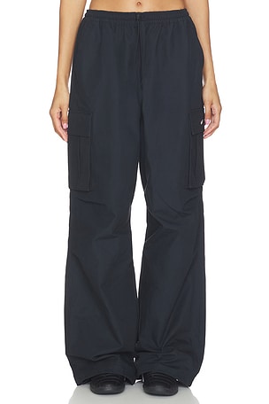 Mid Rise Oversized Woven Cargo Pants Nike