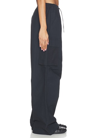 Nike Mid Rise Oversized Woven Cargo Pants in Black