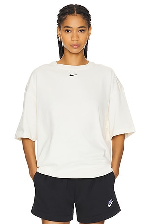 Essential Short Sleeve T-Shirt Nike