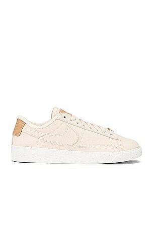 nike blazer low lx pale ivory