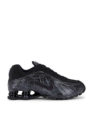SNEAKERS SHOX R4 Nike