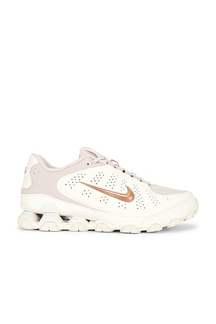REAX 8 NSW SL スニーカー Nike