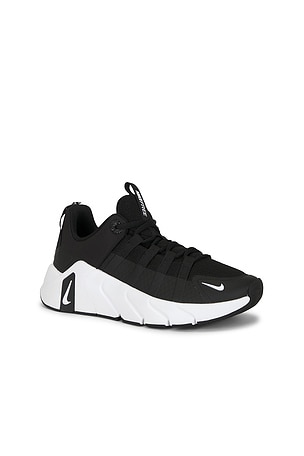 Nike Free Metcon 7 Sneaker in Black & White