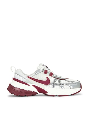 V2K RUN スニーカー Nike