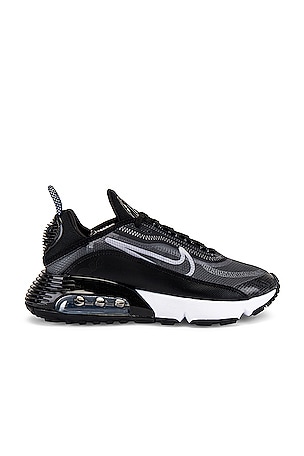 nike air max 2090 sneakers in black and silver