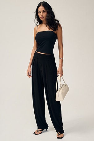 Tapered Pleated Trouser