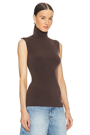 Norma Kamali Slim Fit Sleeveless Turtleneck Top in Chocolate