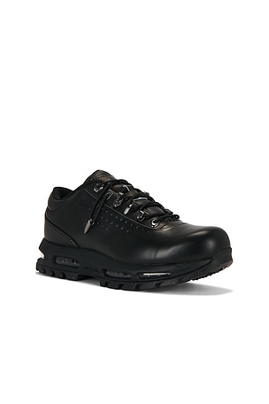 Nike Air Max Goadome Low Sp in Black
