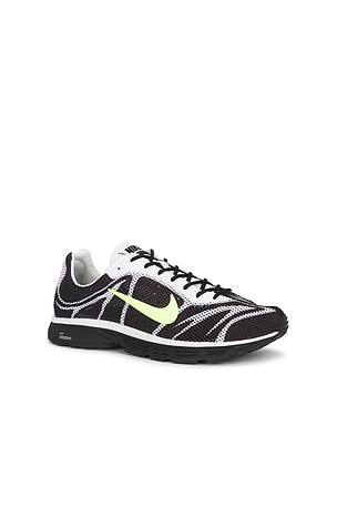 Nike Zoom Streak 3 in Black