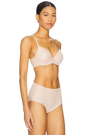 Natori Cloud Comfort Smoothing T-shirt Bra in Beige