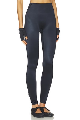 NikeSKIMS Shine Bonded Waist 29 Inch Leggings in Black
