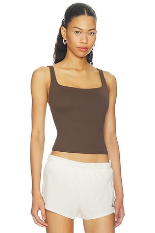 Nikeskims camiseta tirantes matte square en color marrón