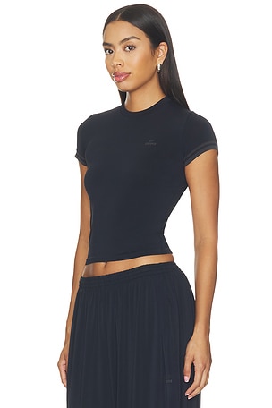 Nikeskims stretch knit crop crew en color negro
