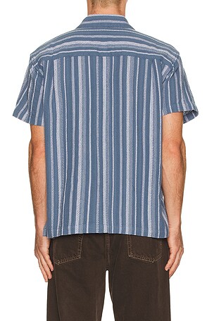 Obey camisa hugh en color azul