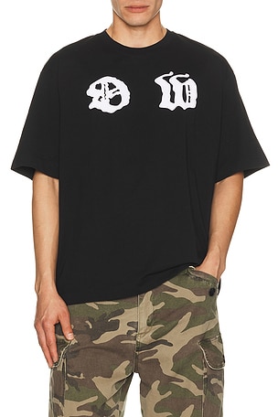 OFF-WHITE Palace Arrow Skate Tee in Black