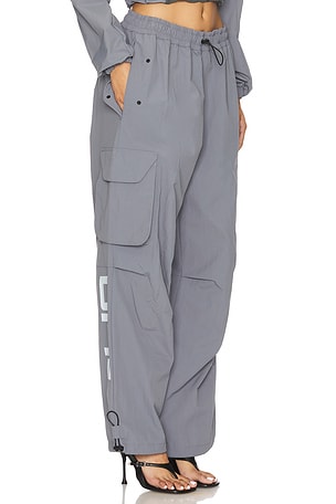 OFF-WHITE Off Parachute Pant in Grey