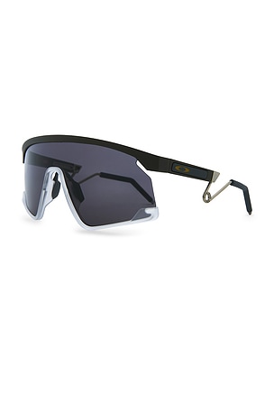 Oakley BXTR Metal Sunglasses in Grey