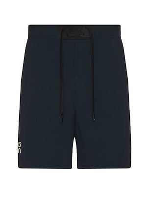 Performance Hybrid Short On